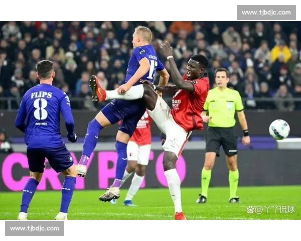 安德莱赫特客场挑战曼联 胜负将决定欧联杯晋级命运