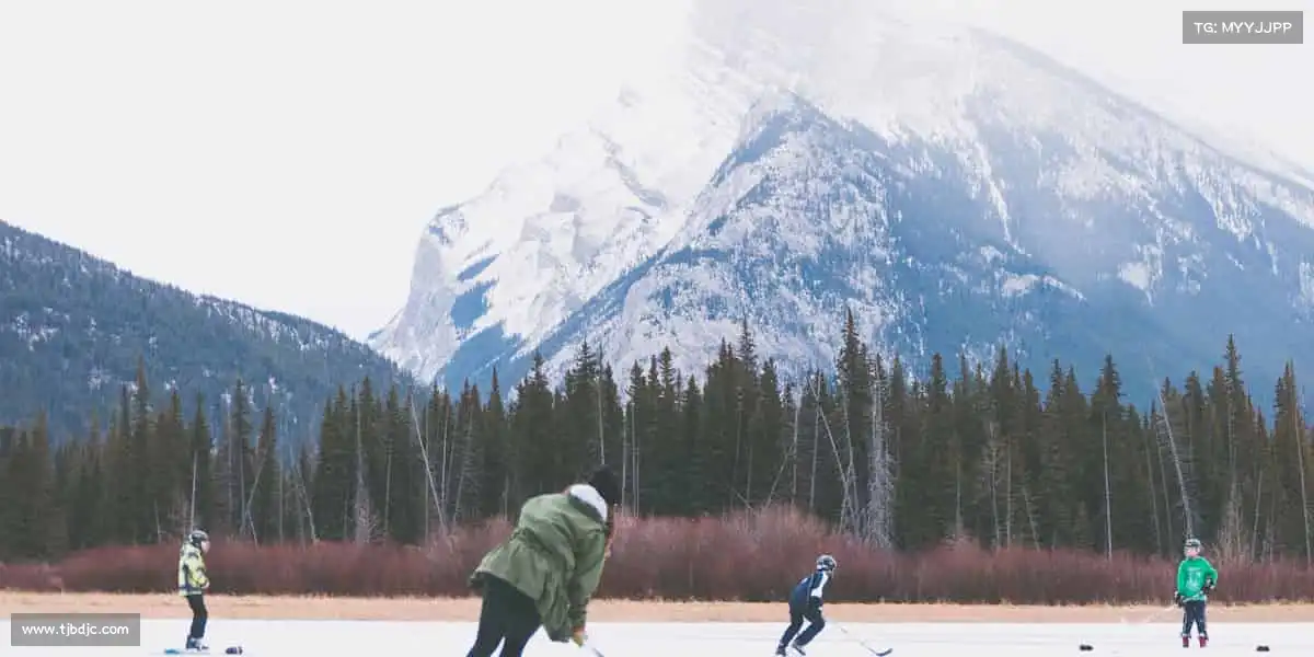 <strong>UED</strong>🏐团队的默契，个人的突破 —— 在体育的世界里，遇见更好的自己！